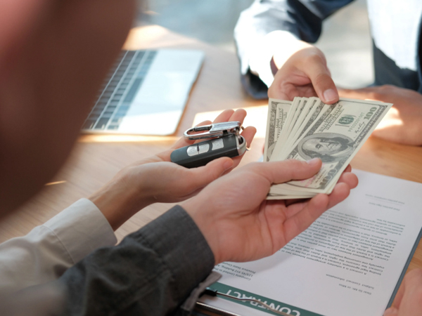 仪征讨债公司分享债务纠纷解决途径对比：诉讼与委托催收的成本收益分析